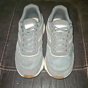 U.S POLO Assn sneakers size 6.5